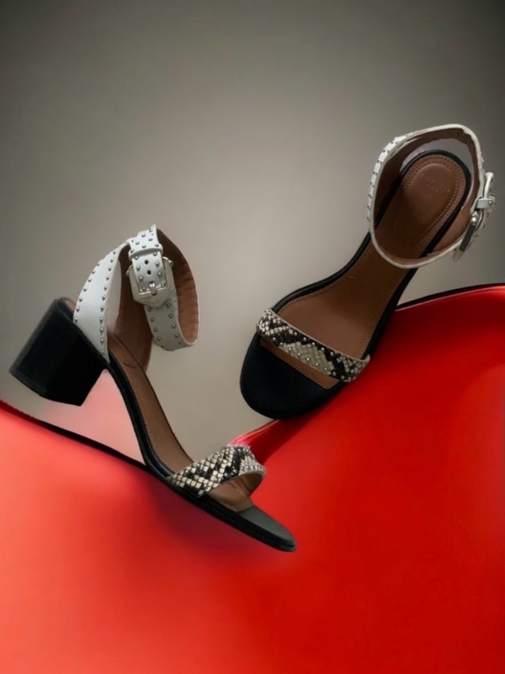 Givenchy studded sandals white snake block heel ankle strap size 37